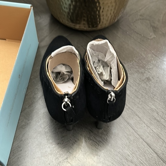 LIFESTRIDE WOMEN GIADA BOOTIE - Picture 8 of 11